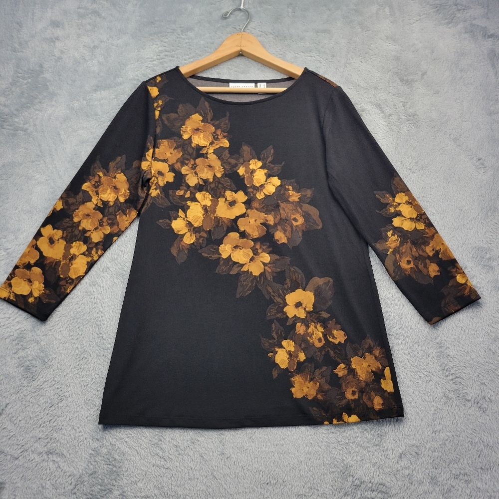 Susan Graver Womens Blouse Size Small Floral Dark Romance